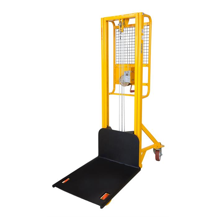 sollevatore 200 kg. ad arganello sollevamento 2 mt.